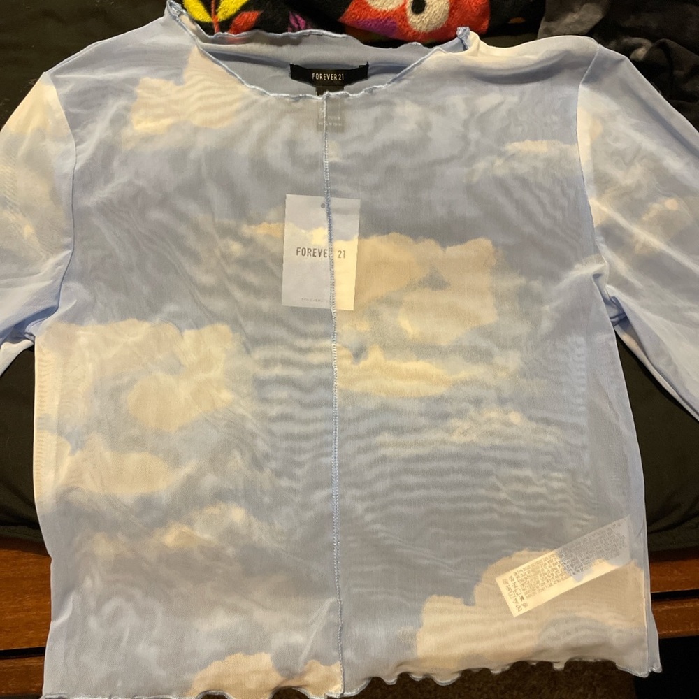 Mesh Cloud Print Top
